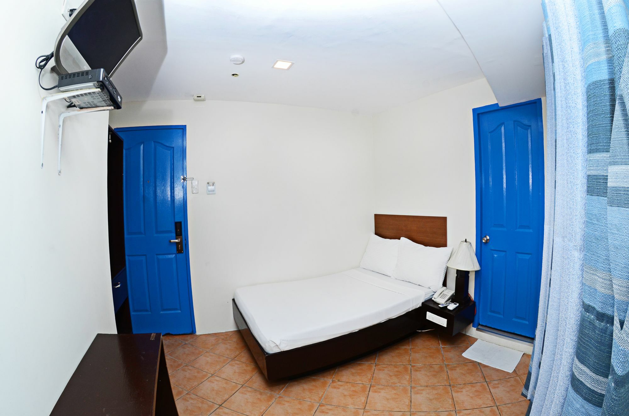 Skyblue Hotel Cebu Stadt Exterior foto